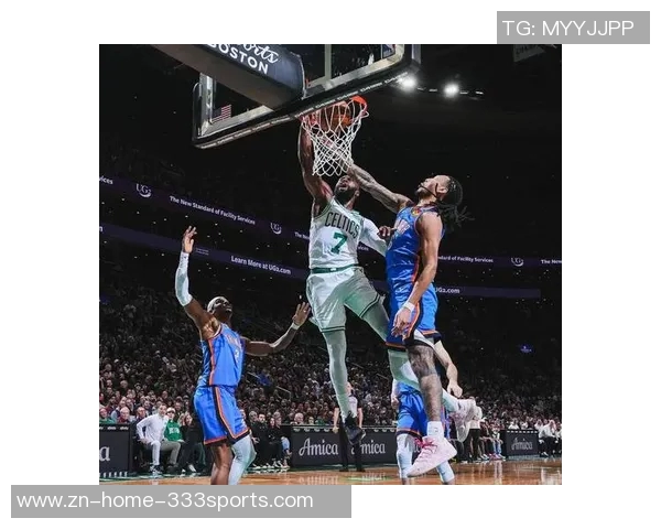 杰伦布朗带领球队逆转胜利关键第三节独得15分助力取胜